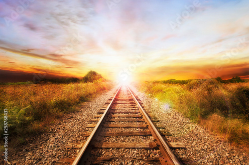Fotografía Landscape of an old abandoned railway at the sunrise