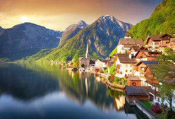 Poster - Beautiful summer Alpine Hallstatt Town and lake Hallstatter See view Austria