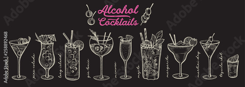 Dekoracja na wymiar  ilustracja-koktajl-wektor-recznie-rysowane-napoje-alkoholowe