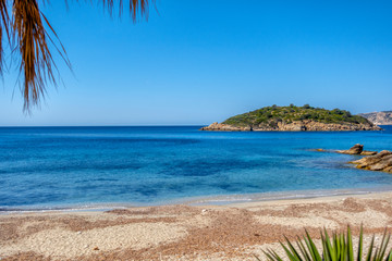 Poster - südsee-feeling in europa, strand auf mallorca in sant elmo