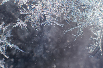 snow pattern on the glass from frost