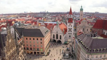 Wall Mural - Aerial view on Marienplatz town hall and Frauenkirche in Munich, Germany