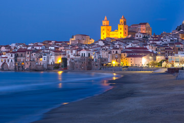 Wall Mural - Cefalu at sunset, Sicily, Italy