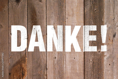 木の板に Danke ドイツ語でありがとう の文字 Stock Photo Adobe Stock 木の板に Danke ドイツ語でありがとう の文字 Stock Photo Adobe Stock