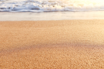 Poster - background image of sandy beach and ocean waves