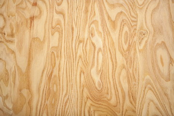 The contrasting pattern of wood on a wooden board from acacia