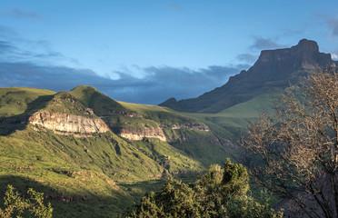 Die Drakensberge in Südafrika und Lesotho