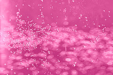 Pink Water Bubbles Background / Fresh Summer Background Pink Air Bubbles In Water