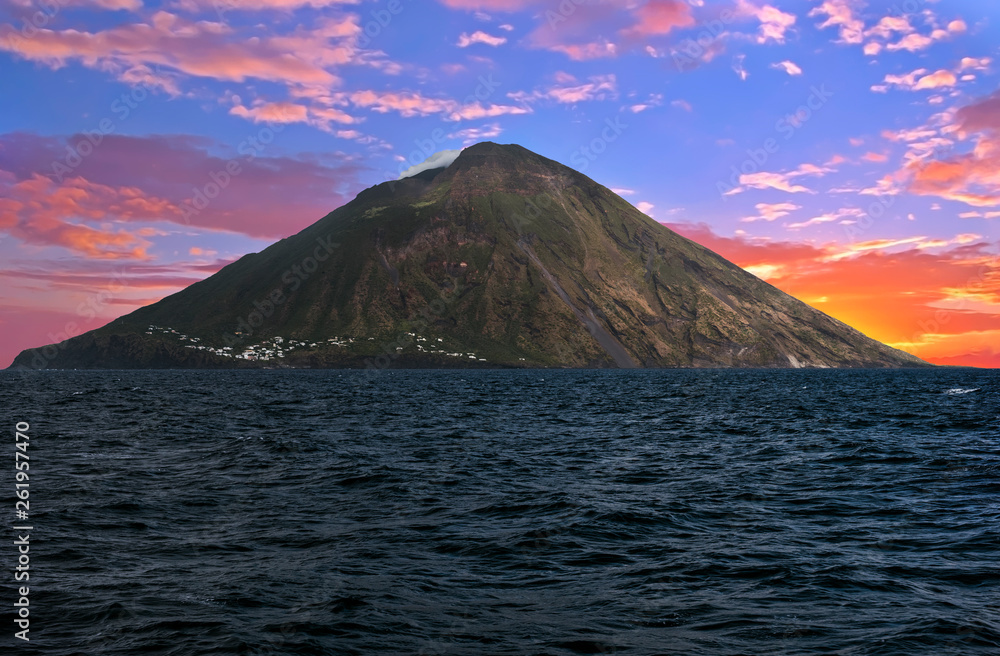 Stromboli volcano and sea - obrazy, fototapety, plakaty 