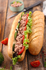 Canvas Print - sandwich with tuna and vegetable