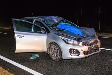 man who was walking on the road in the dark without a reflector was hit by a car