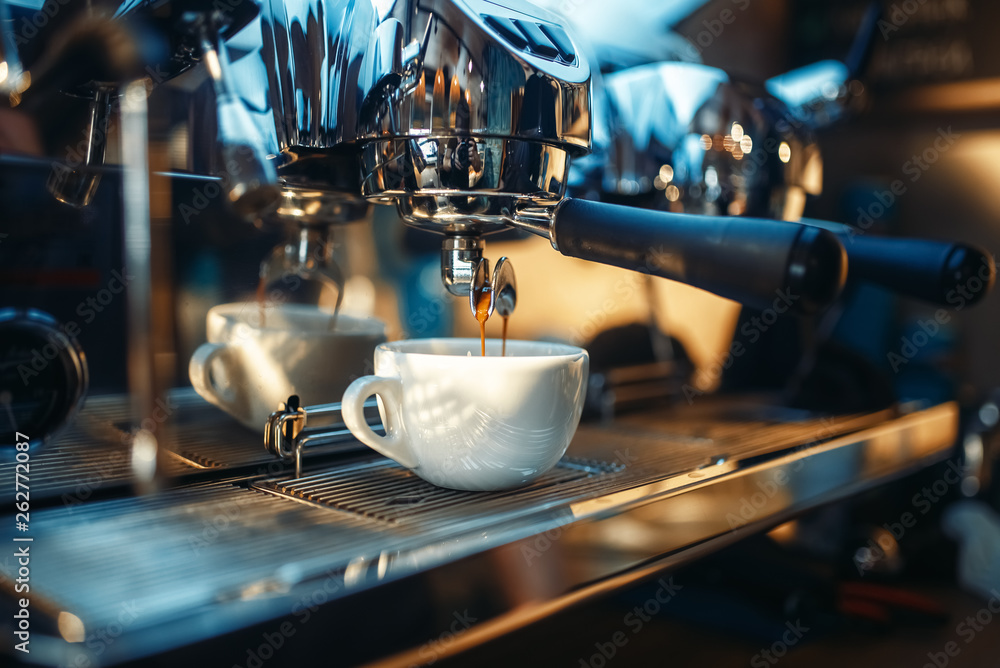 Espresso machine pours fresh black coffee closeup - obrazy, fototapety, plakaty 