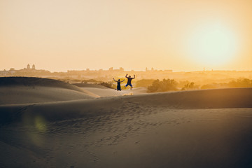 Couple sunrise playa del maspalomas