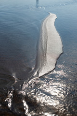 Canvas Print - island  of sand in the water