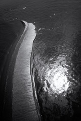 Canvas Print - island  of sand in the water