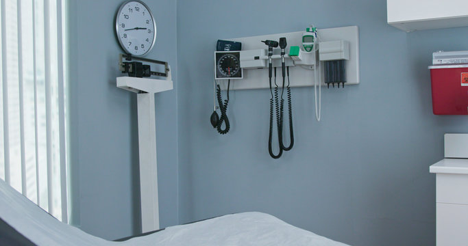 Wall Mural -  - Empty medical exam room in hospital or doctors office
