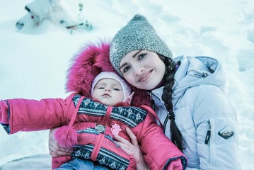 Wall Mural - mother and daughter in winter