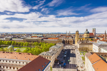 Wall Mural - Panoramic shot of the university in Munich