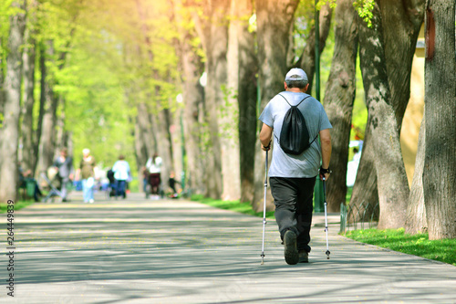 walking with sticks sport