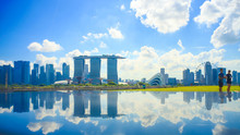 View Of At Marina Barrage Garden,and People Signapore