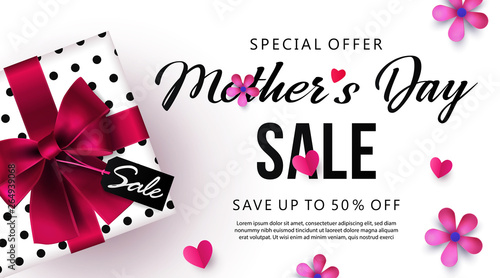 Fotografía Mother's Day sale banner or poster design with beautiful gift box, paper hearts and flowers