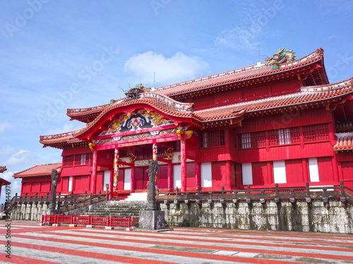 世界遺産 日本の観光名所 沖縄県那覇市の首里城 Stock 写真 Adobe Stock 世界遺産 日本の観光名所 沖縄県那覇市の首里城 Stock 写真 Adobe Stock