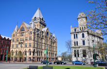 Syracuse Savings Bank Building (left) And Gridley Building (right) At Clinton Square In Downtown Syracuse, New York State, USA. Syracuse Savings Bank Building Was Built In 1876 With Gothic Style.