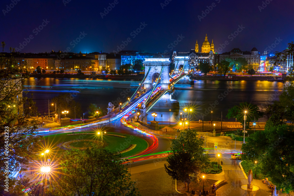 Centrum miasta, Budapeszt nocą, Węgry, Europa - obrazy, fototapety, plakaty 