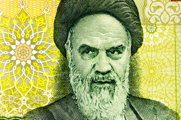 Wall Mural - Portrait of Ayatollah Khomeini close-up on banknote 100 000 Iranian rials.