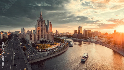 Photo Sunset in the Moscow, Moscow at dusk, Moscow in the evening