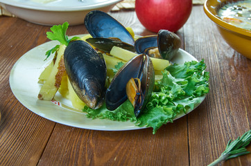 Sticker - Belgian Moules frites