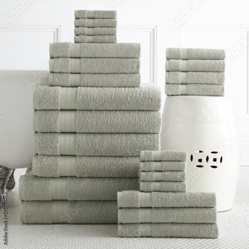 Fotomural Cotton terry towel set. Dobby border towel set