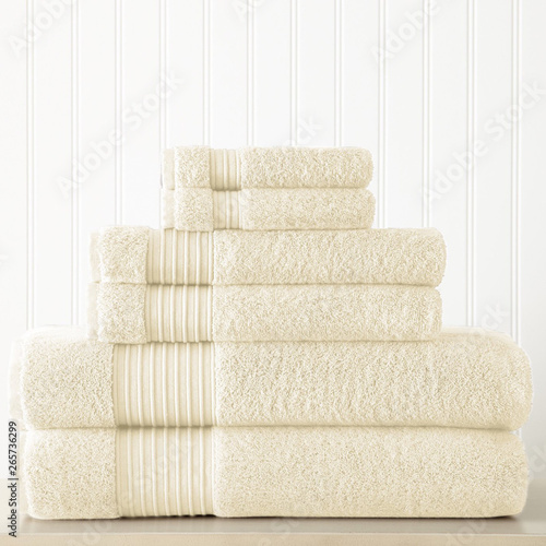 Fotomural Cotton terry towel set. Dobby border towel set