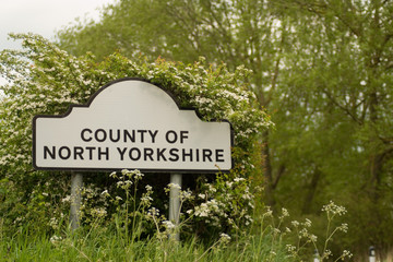 county of north yorkshire road sign