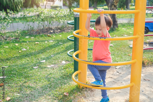 outdoor climbing frame for toddlers