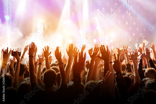 Cuadros en Lienzo Crowd with raised hands on music concert