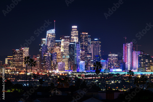 Foto  Downtown Los Angeles skyline at night