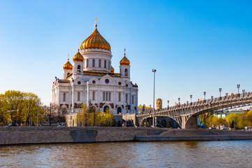 Cathedral of Christ the Savior. Spring in Moscow