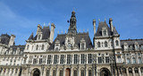 Fototapeta Paryż - wide facade of town Hall of Paris