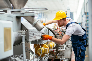 Wall Mural - Portrait of man working in factory