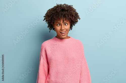 Crazy Funny Dark Skinned Woman Crosses Eyes Makes Grimace