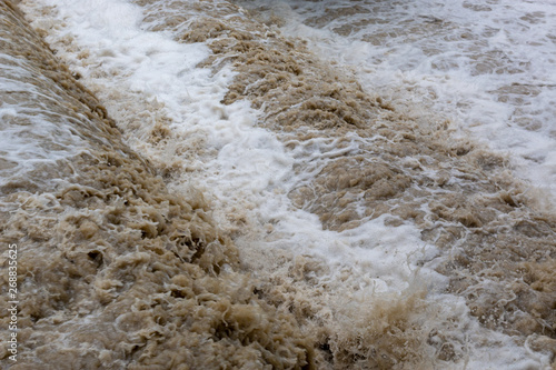 Cuadros en Lienzo river flooding climate changes greenhouse effect
