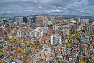 Canvas Print - Aerial View of Downtown Ottawa looking north on a Day in Spring