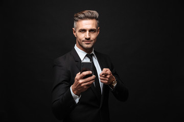 Poster - Confident attractive businessman wearing suit