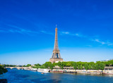 Fototapeta Paryż - パリ　エッフェル塔とセーヌ川