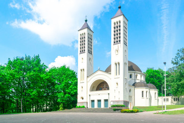 Cenakel church in Heilig Landstichting