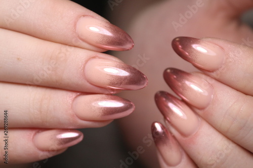 beautiful gel lacquer manicure Canvas-taulu