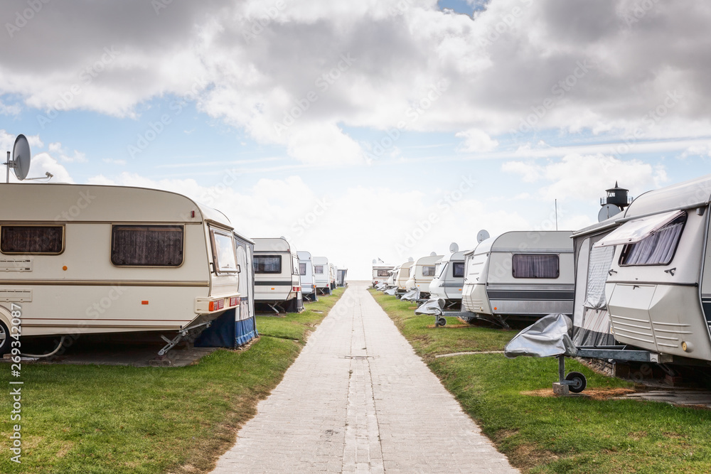 Caravan camping - obrazy, fototapety, plakaty 