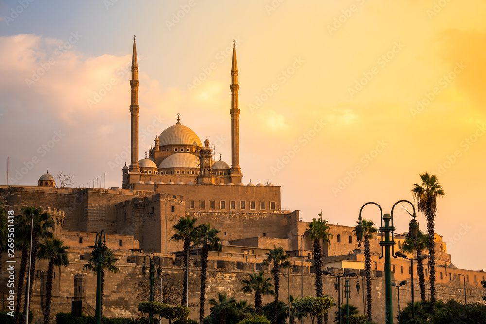 The Mosque of Muhammad Ali in Cairo Egypt at sunset - obrazy, fototapety, plakaty 