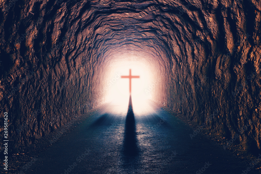 Ciencia y religión cristiana.Cruz de Jesucristo y concepto de resurrección.Tunel hacia la muerte y salvación - obrazy, fototapety, plakaty 